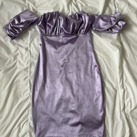 FASION NOVA GRAD DRESS PURPLE - Picture 3 of 3